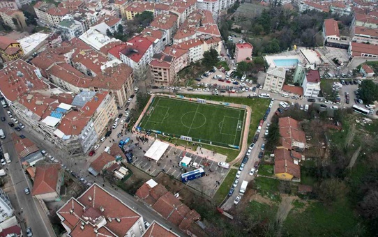 Yıldırım Belediyesi, Balabanbey Kalesi'nde Futbol Sahası Açtı
