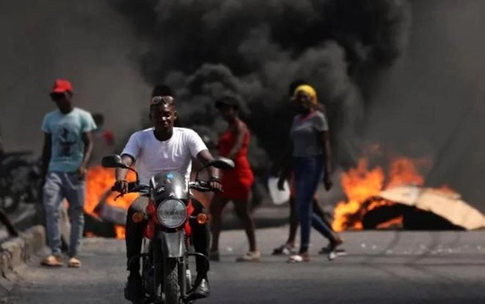 Haiti'de Silahlı Çeteler Hapishaneyi Basarak Binlerce Mahkumu Serbest Bıraktı