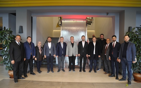 Çubuk Belediye Başkanı ve Cumhur İttifakı Belediye Başkan Adayı Baki Demirbaş, fabrika ve işletmeleri ziyaret etti