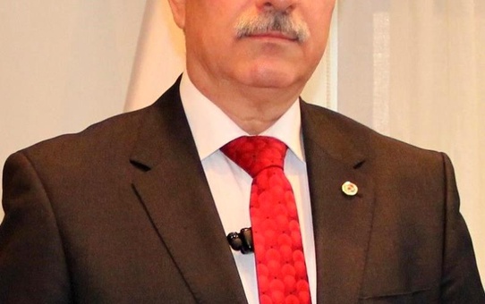 Eski Ege Üniversitesi Rektörü Mustafa Cüneyt Hoşcoşkun FETÖ davasında beraat etti