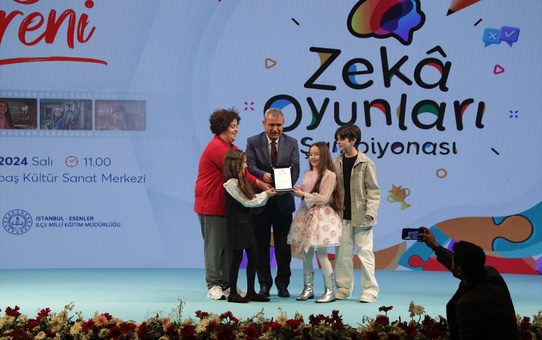 TRT'nin 'Küçük Dahi İbn-i Sina' dizisi ödül kazandı