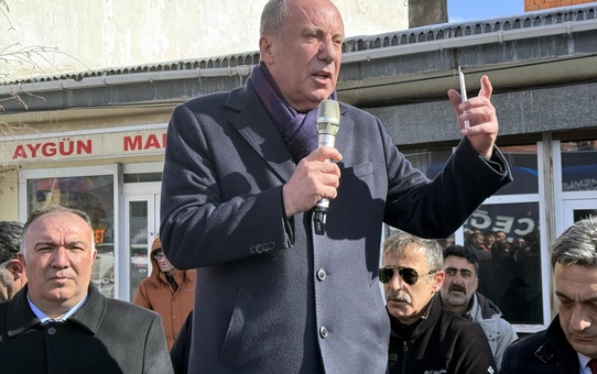 Muharrem İnce, Çıldır'da destek istedi: Umudum bu ülkenin yoksul insanlarındadır
