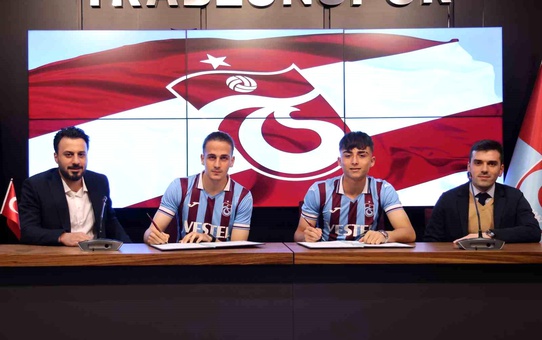 Trabzonspor Altyapısından İki Genç Futbolcu Profesyonel Sözleşme İmzaladı