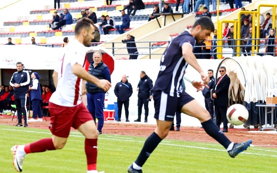 68 Aksaray Belediyespor İnegölspor'u 3-0 Mağlup Etti