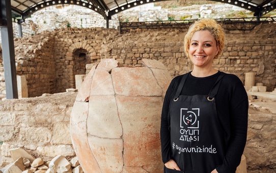 İzmir'in Torbalı ilçesinde Metropolis Antik Kenti'nde öğrencilere yönelik etkinlik düzenlendi