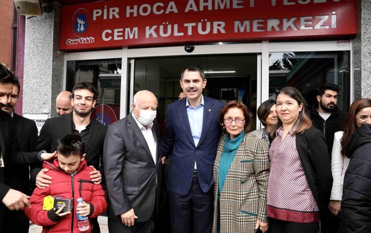 AK Parti İstanbul Büyükşehir Belediye Başkan Adayı Murat Kurum, Cem Vakfı Genel Merkezi'ni ziyaret etti