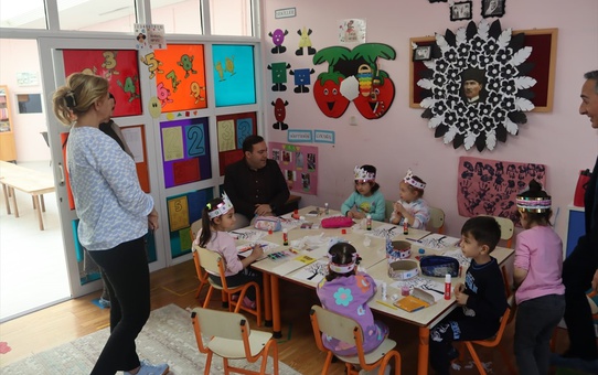 Kastamonu'nun Cide ilçesinde Celal Ece Anaokulu tüm gün hizmet vermeye başladı