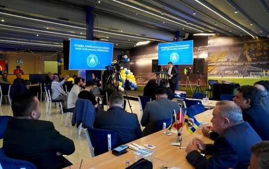 İstanbul Fenerbahçeliler Derneği, Ali Koç'a Destek Açıkladı