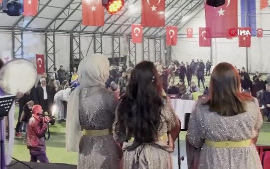 Çukurca'da Nevruz Bayramı coşkuyla kutlandı