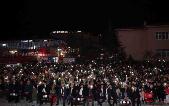 Sungurlu'da düzenlenen Ramazan şenliği yoğun ilgi gördü