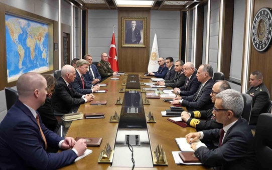 Milli Savunma Bakanı Yaşar Güler, ABD Temsilciler Meclisi Silahlı Hizmetler Komitesi Başkanı Mike Rogers ve üyeleriyle görüştü