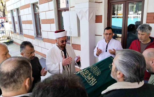 Kaptan Hasan Mehmet Uyanık'ın Cenazesi Defnedildi