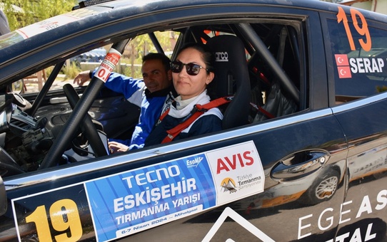 AVIS 2024 Türkiye Tırmanma Şampiyonası'nın ilk ayağı Eskişehir'de başladı
