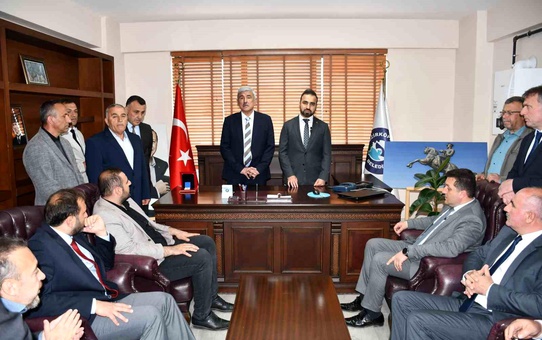 Vezirköprü Belediye Başkanı Murat Gül göreve başladı