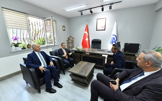 Gaziantep Valisi Kemal Çeber, AA Gaziantep Bölge Müdürlüğü'nü ziyaret etti