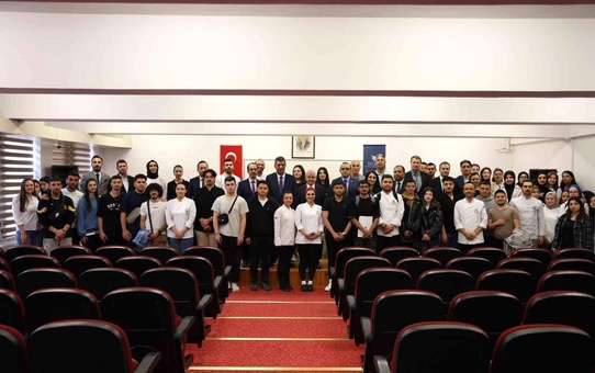 Turizm Mezunlarının Bilgi Sahibi Olması Önemli