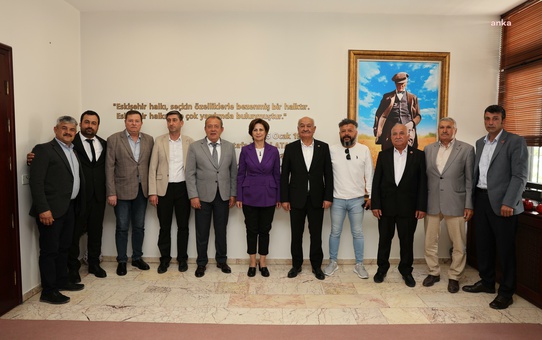 Alpu Belediye Başkanı Gürbüz Güller, Eskişehir Büyükşehir Belediye Başkanı Ayşe Ünlüce'yi Tebrik Etti