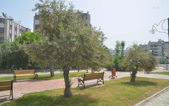 Kuşadası Belediyesi, Parklara Türkiye'nin Öncü Kadınlarının İsimlerini Veriyor