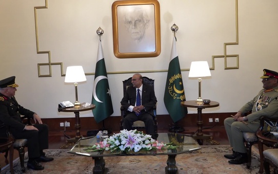 Pakistan Cumhurbaşkanı, Genelkurmay Başkanı Orgeneral Metin Gürak'a Pakistan İmtiyaz Nişanı verdi