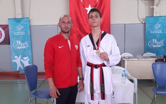 Foça Belediyespor Kulübü Taekwondo Şampiyonasında Başarılı