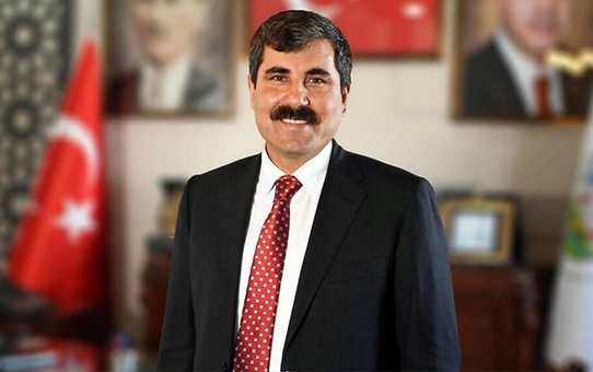 Eski Muş Belediye Başkanı Feyat Asya'dan, ''borç'' iddialarına ilişkin açıklama
