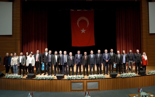 Cumhurbaşkanı Başdanışmanı Prof. Dr. Seyit Sertçelik, Ermeni Soykırımı İddiaları ve Tarihi Gerçekler Konulu Konferans Verdi