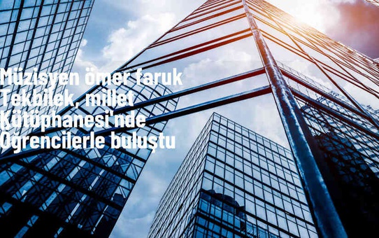 Müzisyen Ömer Faruk Tekbilek, Cumhurbaşkanlığı Millet Kütüphanesi'nde öğrencilerle buluştu