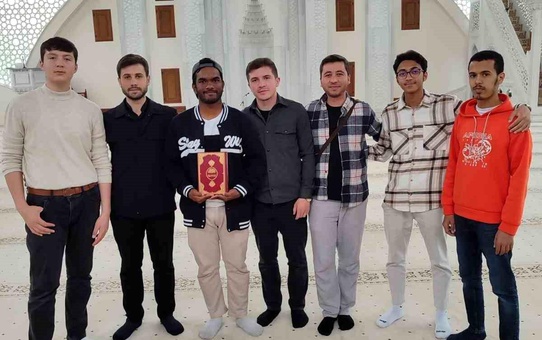 ESOGÜ'de Bangladeşli öğrenci İslam'ı seçti