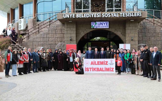 Ünye'de Şehit Anneleri, Koruyucu Anneler ve Engelli Anneler İçin Program Düzenlendi