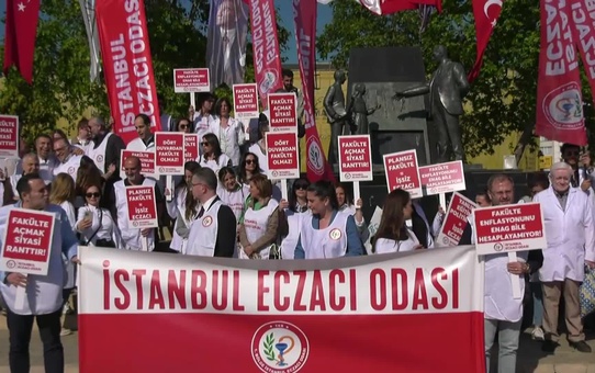 İstanbul Eczacı Odası Başkanı: Halk Sağlığı Tehdit Altında