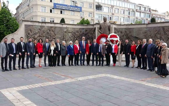 Kayseri'de 14 Mayıs Bilimsel Eczacılık Günü Kutlandı