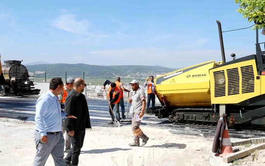 Kütahya Organize Sanayi Bölgesi'nde Yol Yenileme Çalışmaları Devam Ediyor