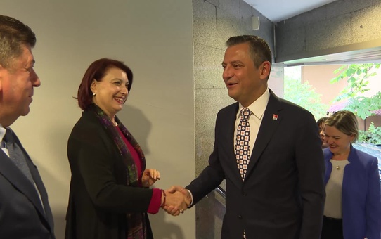 CHP Genel Başkanı Özgür Özel, UMAG Vakfı'nı ziyaret etti