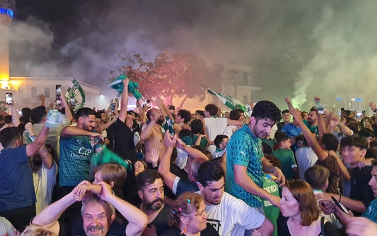 Bodrum FK, Süper Lig'e yükselmenin sevincini kutluyor