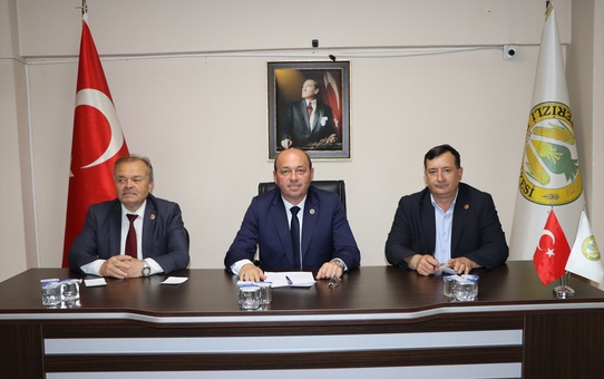 Ferizli'de Kursiyerlerin El İşi Ürünleri Sergilendi