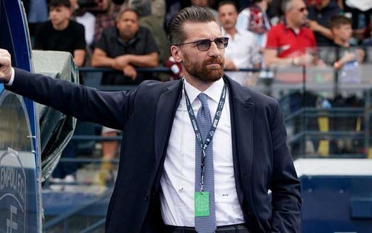 Teknik değil, sportif direktör buldular! Eski Galatasaraylı Beşiktaş'a geliyor