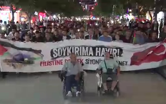 Elazığ'da İsrail'in Gazze saldırılarını protesto ettiler