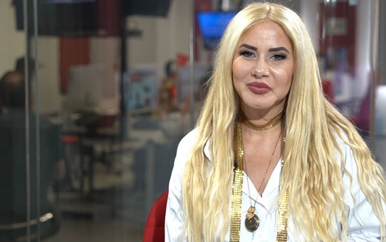 Şarkıcı Banu Zorlu yıllar sonra anlattı: 18 yaşında pijamalarımla evden kaçarak evlendim
