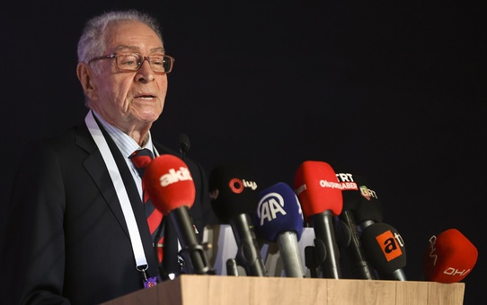 Türkiye'nin İlk Fair Play Annesi Ödülü Fatma Şahin'e Verildi