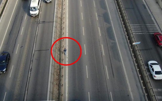 E-5'te yürüyen kişinin kim olduğu ortaya çıktı! İşin içinde dramatik bir aşk hikayesi var