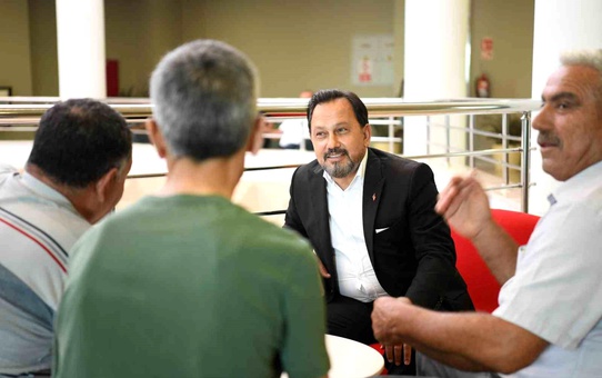 Sarıçam Belediye Başkanı Bilal Uludağ, 'Halk Günü' buluşmalarına devam ediyor