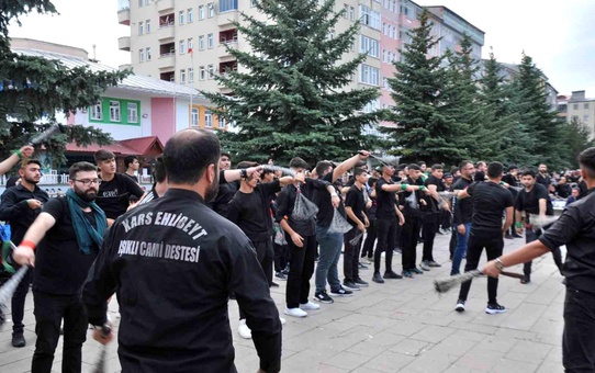 Kars'ta Hz. Hüseyin'in oğlu Ali Asgar için matem töreni düzenlendi