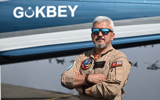 TUSAŞ'ın GÖKBEY Helikopteri İngiltere'deki İlk Uçuşunda Başarılı Oldu