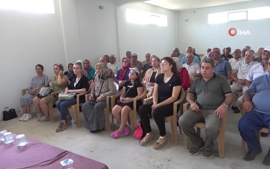 Kırsal mahalle sakinlerine ilk yardım ve akılcı ilaç kullanımı eğitimi