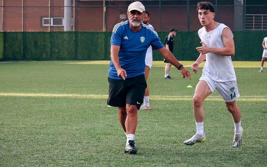 Çayelispor, Teknik Direktör Taşkın Güngör ile Yollarını Ayırdı