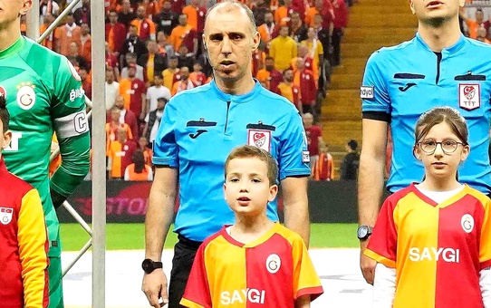 Trendyol Süper Lig'de Yardımcı Hakemlik Yapan İsimler Hakemliği Bıraktı