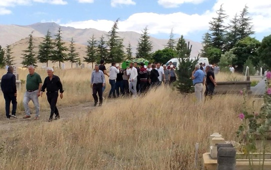 Tomarza'da meydana gelen kazada hayatını kaybeden Ahmet Kantemiz son yolculuğuna uğurlandı