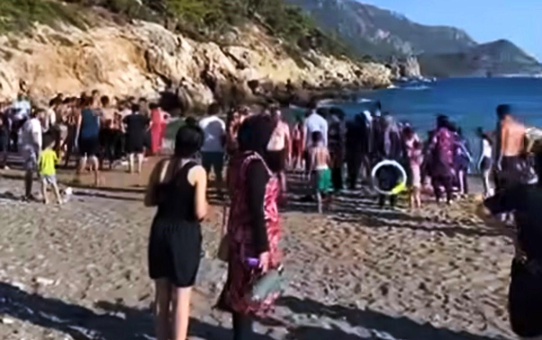 Antalya'da Papaz Koyu'nda Denize Giren Kişi Boğularak Hayatını Kaybetti
