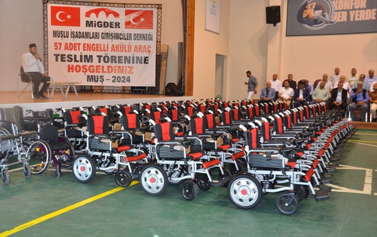 Muşlu İşadamları Girişimciler Derneği Engellilere Yardım Etti
