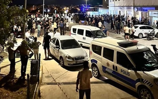 Hatay'da kanlı gece! Husumetlilerini katledip bir kurşun da kafasına sıktı